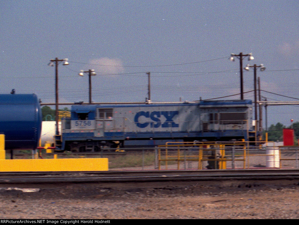 CSX 5758
